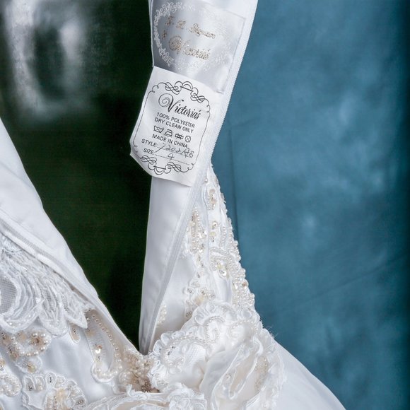 Vintage Wedding Dress + Vail  Mermaid White 4 - Picture 10 of 16